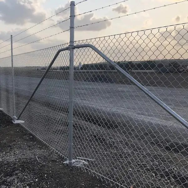 Galvanized Steel Chain Link Fence 21