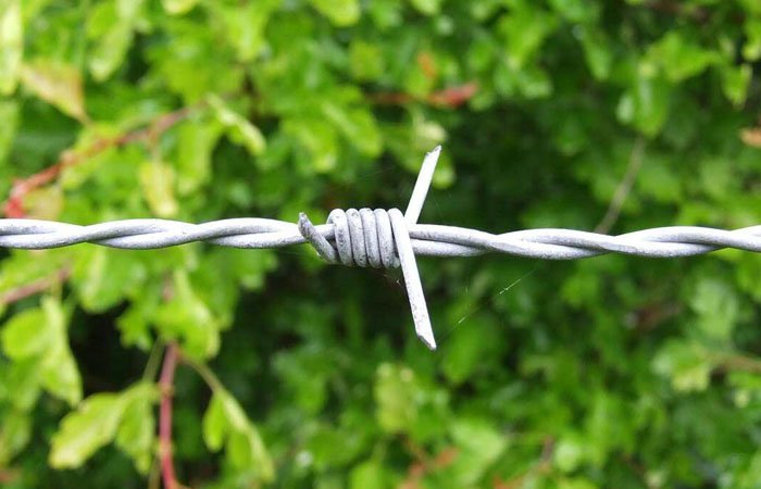 Double Barbed Wire Fence Installation Tips