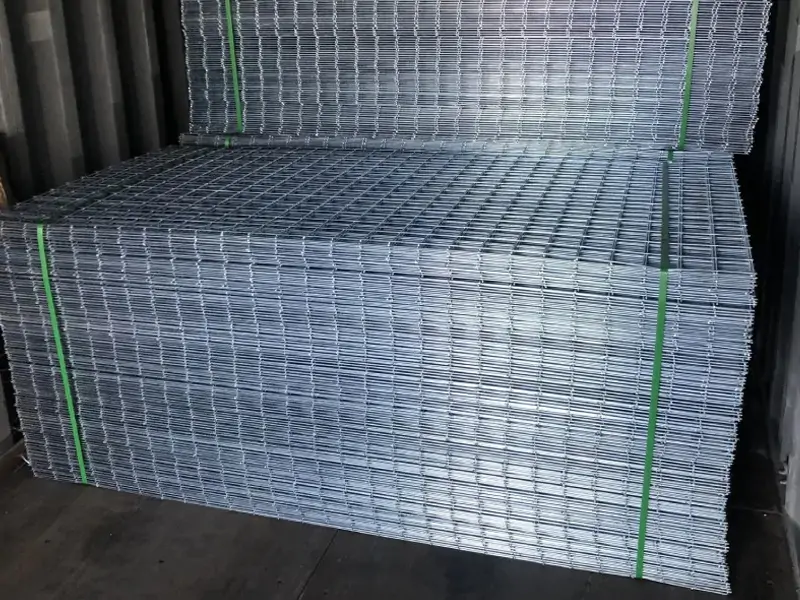 Galvanized Welded Wire Mesh Panel 11