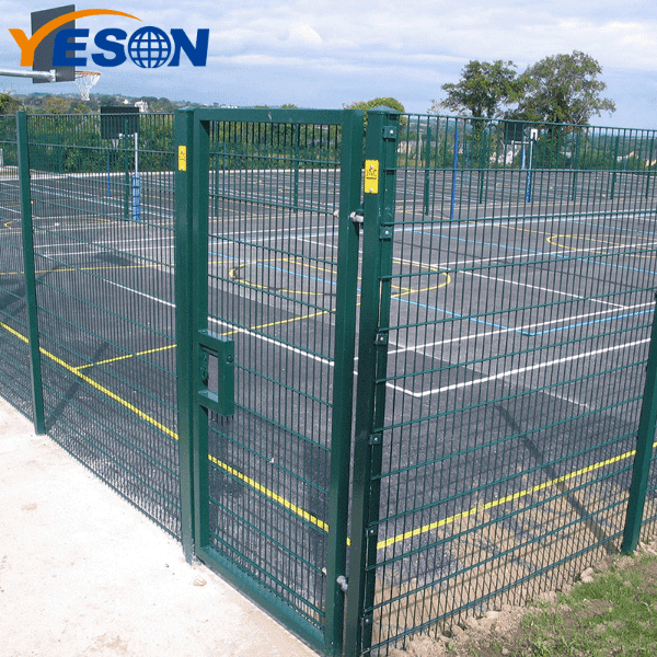 PVC Coated Double Wire Fence 5