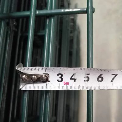 PVC Coated 3D Curved Wire Mesh Fence 1