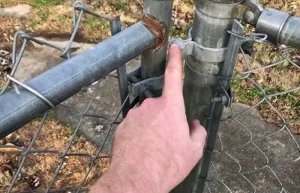 How to Remove a Chain Link Fence